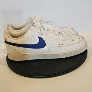 Nike Court Vision Lo size 9 men's, women's 10.5
